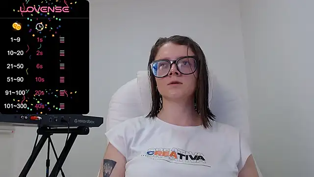 Snapshot of Arya_starrk chatting on December 4, 2024, 11:13 pm Arya starrk online show from December 4, 2024, 11:13 pm