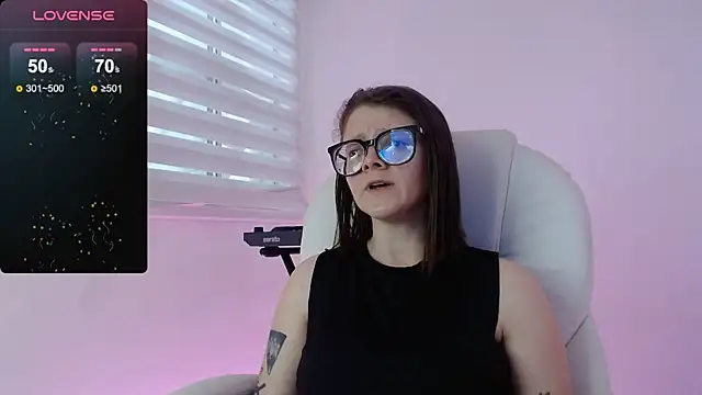 Snapshot of Arya_starrk chatting on December 12, 2024, 1:28 pm Arya starrk online show from December 12, 2024, 1:28 pm