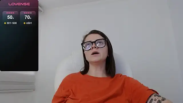 Snapshot of Arya_starrk chatting on January 14, 2025, 1:28 pm Arya starrk online show from January 14, 2025, 1:28 pm