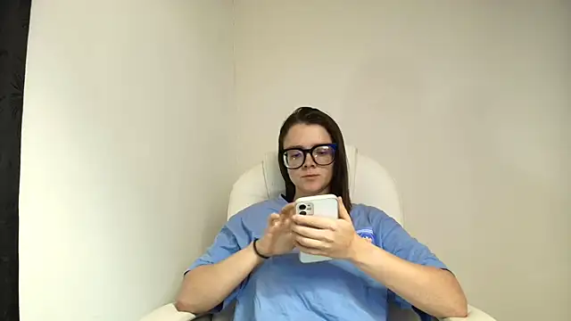 Snapshot of Arya_starrk chatting on February 17, 2025, 1:42 pm Arya starrk online show from February 17, 2025, 1:42 pm