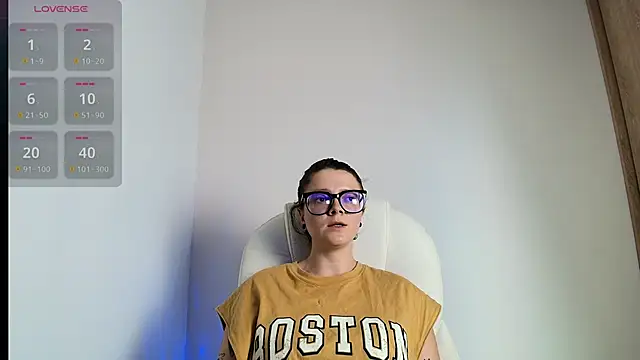 Snapshot of Arya_starrk chatting on March 7, 2025, 3:18 pm Arya starrk online show from March 7, 2025, 3:18 pm