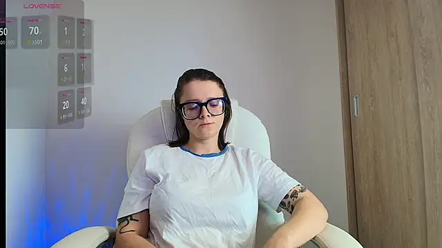 Snapshot of Arya_starrk chatting on March 10, 2025, 2:48 pm Arya starrk online show from March 10, 2025, 2:48 pm