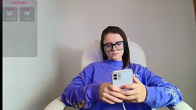 Snapshot of Arya_starrk chatting on March 11, 2025, 3:34 pm Arya starrk online show from March 11, 2025, 3:34 pm