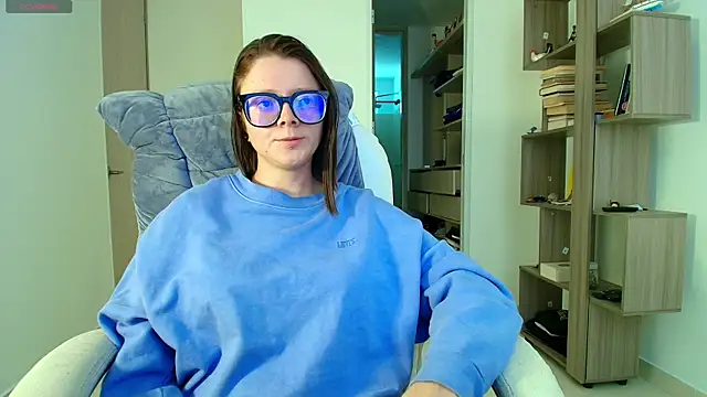 Snapshot of Arya_starrk chatting on September 8, 2025, 3:11 pm Arya starrk online show from September 8, 2025, 3:11 pm