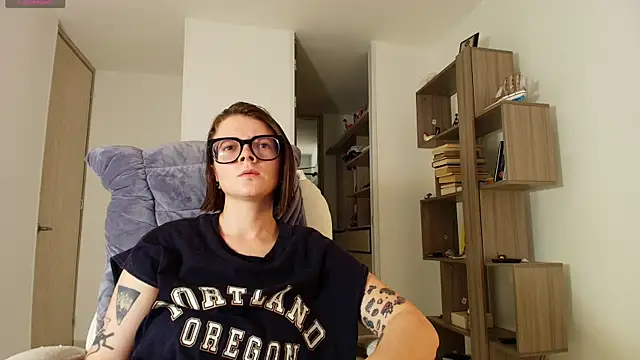 Snapshot of Arya_starrk chatting on September 22, 2025, 2:19 pm Arya starrk online show from September 22, 2025, 2:19 pm