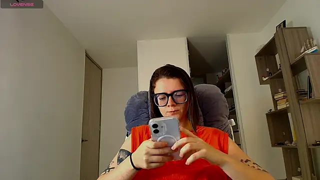 Snapshot of Arya_starrk chatting on November 11, 2025, 2:28 pm Arya starrk online show from November 11, 2025, 2:28 pm