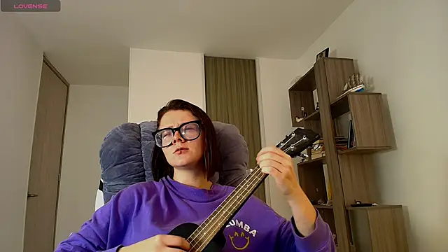 Snapshot of Arya_starrk chatting on November 14, 2025, 2:38 pm Arya starrk online show from November 14, 2025, 2:38 pm