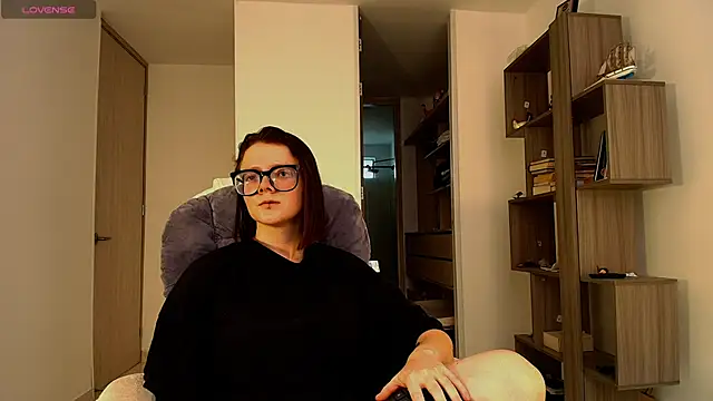 Snapshot of Arya_starrk chatting on November 26, 2025, 7:26 pm Arya starrk online show from November 26, 2025, 7:26 pm