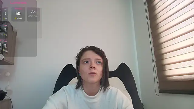Snapshot of Arya_starrk chatting on May 4, 2026, 2:13 pm Arya starrk online show from May 4, 2026, 2:13 pm