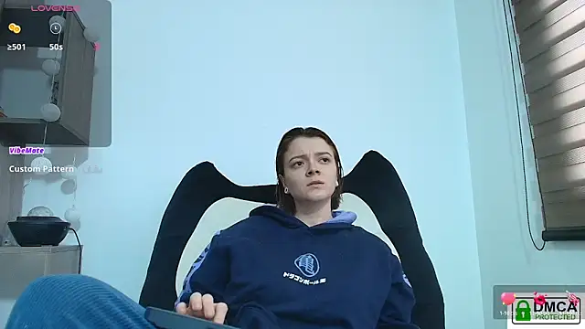 Snapshot of Arya_starrk chatting on June 22, 2026, 2:36 pm Arya starrk online show from June 22, 2026, 2:36 pm