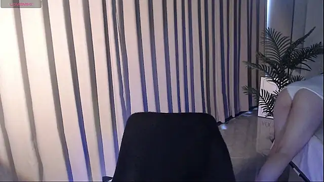 Snapshot of Meet_q chatting on January 15, 2026, 1:10 am Meet q online show from January 15, 2026, 1:10 am