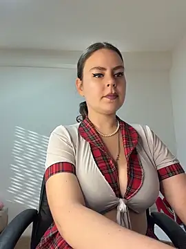 Stoned-baby69 online show from June 12, 2026, 4:17 pm