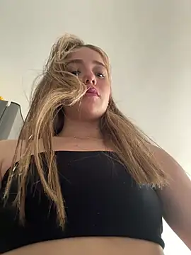 ShelbyHagen online show from January 29, 2025, 7:32 pm