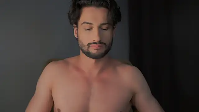 Snapshot of Keen___Luckystrike chatting on December 22, 2024, 6:15 pm Keen Luckystrike online show from December 22, 2024, 6:15 pm