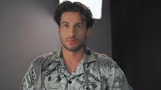 Snapshot of Keen___Luckystrike chatting on February 17, 2025, 1:15 am Keen Luckystrike online show from February 17, 2025, 1:15 am