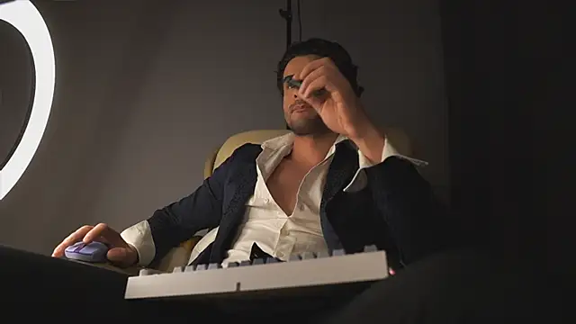 Snapshot of Keen___Luckystrike chatting on March 2, 2025, 9:01 pm Keen Luckystrike online show from March 2, 2025, 9:01 pm