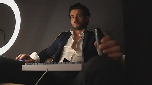 Snapshot of Keen___Luckystrike chatting on March 5, 2025, 9:48 pm Keen Luckystrike online show from March 5, 2025, 9:48 pm