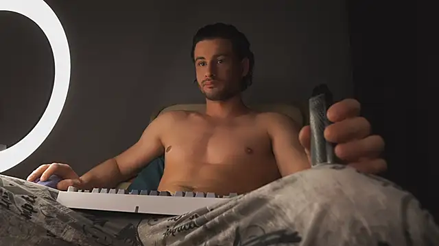 Snapshot of Keen___Luckystrike chatting on March 11, 2025, 12:44 am Keen Luckystrike online show from March 11, 2025, 12:44 am