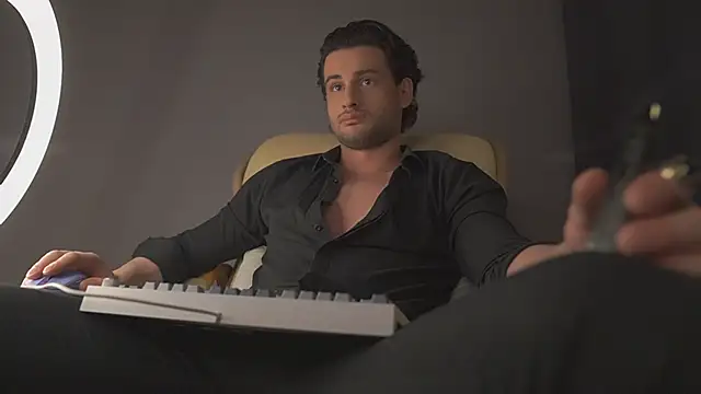 Snapshot of Keen___Luckystrike chatting on March 21, 2025, 10:50 pm Keen Luckystrike online show from March 21, 2025, 10:50 pm