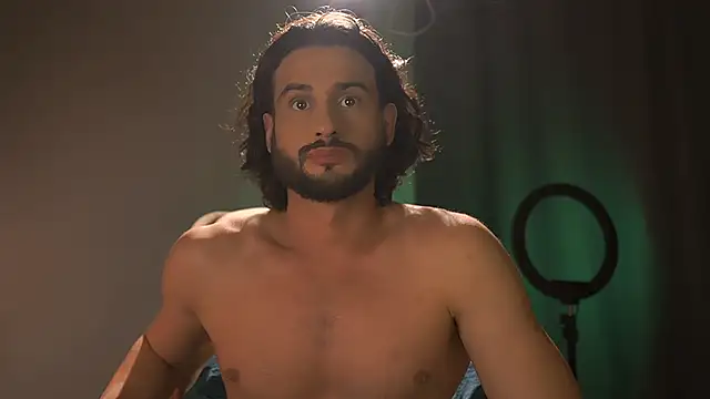 Snapshot of Keen___Luckystrike chatting on October 4, 2025, 1:31 pm Keen Luckystrike online show from October 4, 2025, 1:31 pm