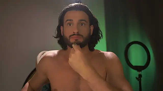 Snapshot of Keen___Luckystrike chatting on October 11, 2025, 3:54 pm Keen Luckystrike online show from October 11, 2025, 3:54 pm