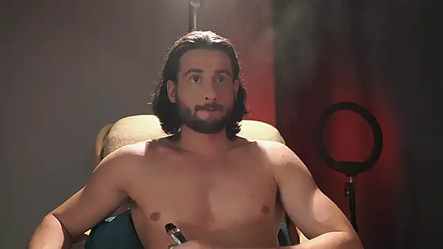 Snapshot of Keen___Luckystrike chatting on October 24, 2025, 11:56 pm Keen Luckystrike online show from October 24, 2025, 11:56 pm