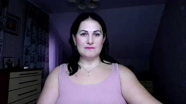 Snapshot of _sarairiti chatting on November 18, 2025, 10:31 am sarairiti online show from November 18, 2025, 10:31 am