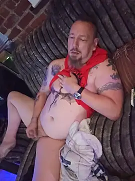 Snapshot of Littledick007007 chatting on August 3, 2026, 9:04 am Littledick007007 online show from August 3, 2026, 9:04 am