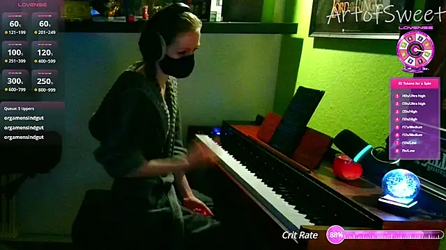 Snapshot of ArtofSweet chatting on March 18, 2025, 8:15 pm ArtofSweet online show from March 18, 2025, 8:15 pm