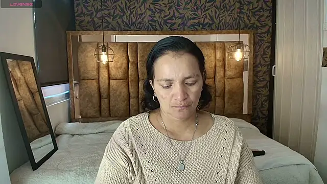 Snapshot of MarilynMiilf_ chatting on June 8, 2026, 7:25 pm MarilynMiilf online show from June 8, 2026, 7:25 pm