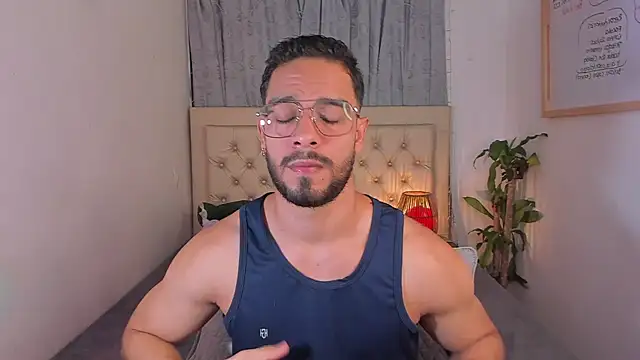 Josseph1  online show from January 18, 2025, 12:02 am