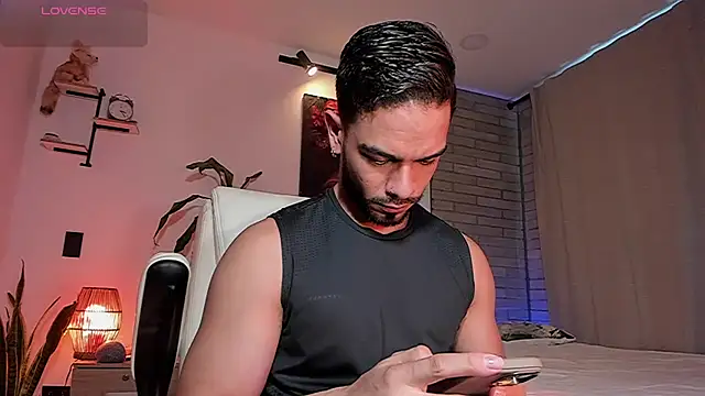 Josseph1  online show from July 14, 2026, 10:48 pm