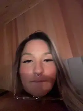AliceStone19 online show from April 30, 2026, 8:57 pm