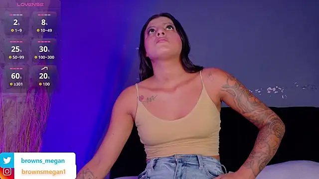 Snapshot of Megan_browns1 chatting on September 13, 2025, 1:11 pm Megan browns1 online show from September 13, 2025, 1:11 pm