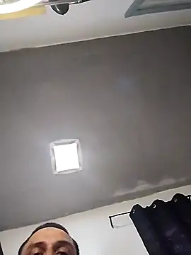 Snapshot of thickcocklatino chatting on February 18, 2025, 11:30 pm thickcocklatino online show from February 18, 2025, 11:30 pm