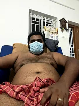 Snapshot of godmail100 chatting on October 3, 2025, 5:21 pm godmail100 online show from October 3, 2025, 5:21 pm