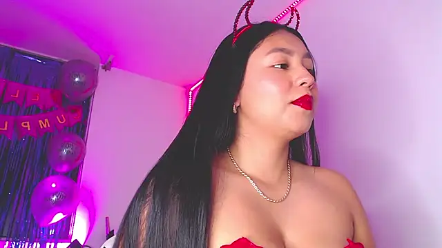 Snapshot of sweeet_amy chatting on October 8, 2025, 8:17 pm sweeet amy online show from October 8, 2025, 8:17 pm