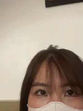 Snapshot of Onee-Chew chatting on April 19, 2026, 3:50 am Onee-Chew online show from April 19, 2026, 3:50 am