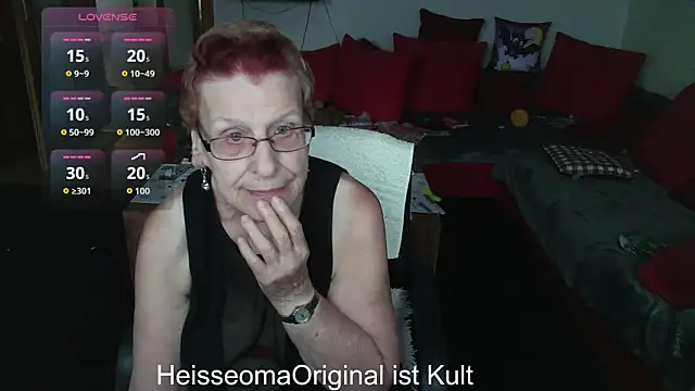 HeisseomaOriginal online show from September 21, 2025, 7:10 am