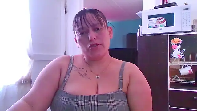 Diana Lozano online show from June 11, 2026, 3:32 pm