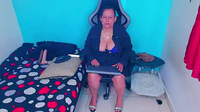 Diana Lozano online show from July 20, 2026, 4:20 pm