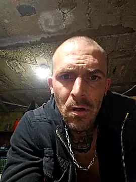 Afti2828 online show from December 20, 2025, 7:21 pm