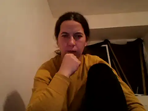 Snapshot of Tamilashaa chatting on December 1, 2024, 7:14 pm Tamilashaa online show from December 1, 2024, 7:14 pm