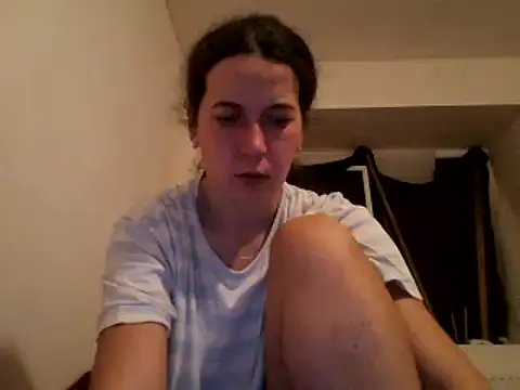 Snapshot of Tamilashaa chatting on February 18, 2025, 4:05 pm Tamilashaa online show from February 18, 2025, 4:05 pm