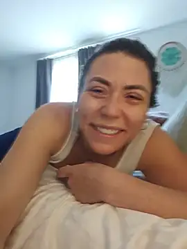 Snapshot of Ellie-L-Elizabeth chatting on June 25, 2026, 3:38 pm Ellie-L-Elizabeth online show from June 25, 2026, 3:38 pm