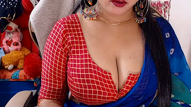 Snapshot of Naughty_Kashish chatting on June 12, 2026, 6:34 am Naughty Kashish online show from June 12, 2026, 6:34 am
