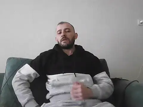 NiiiRvaNaa online show from February 23, 2025, 1:21 pm