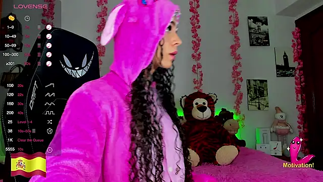 gabrielatafur  online show from January 18, 2025, 7:38 am