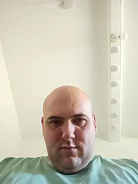 Snapshot of mario890605 chatting on September 26, 2025, 10:19 am mario890605 online show from September 26, 2025, 10:19 am