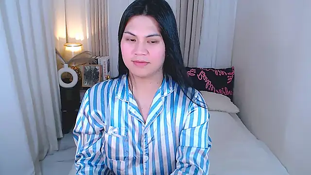 Mimi Cums online show from October 28, 2025, 4:31 pm